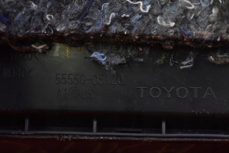 фото №7, Бардачок пассажира eu 5555005120 toyota avensis t27 t29 lift 09-18