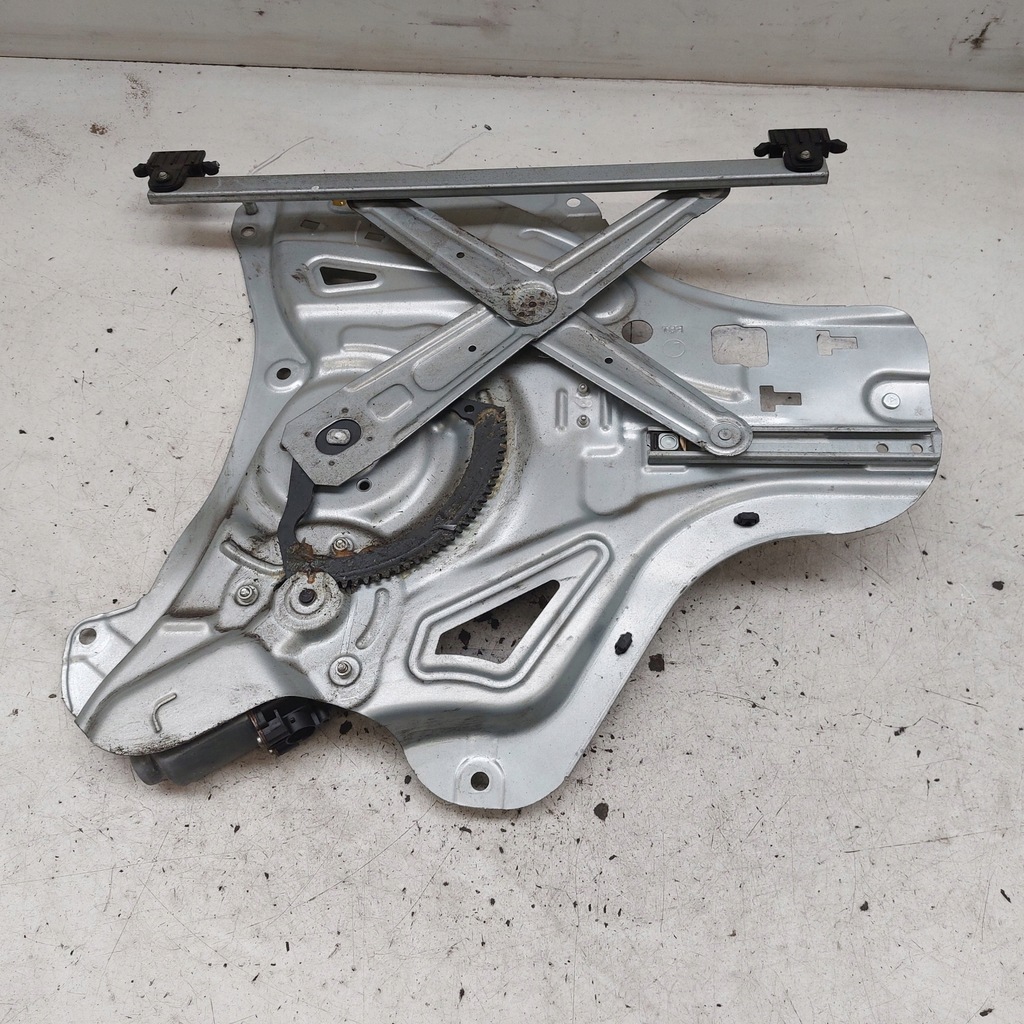 фото №8, Hyundai ix35 fl 2013 подъемник стекло левый перед 81310-2y030 с nowego автомобиля