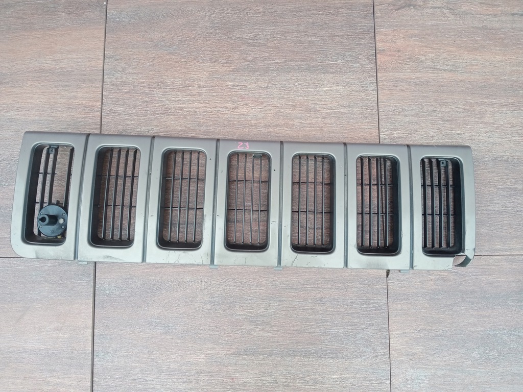 фото №1, Jeep grand cherokee zj решётка радиатора решётка радиатора