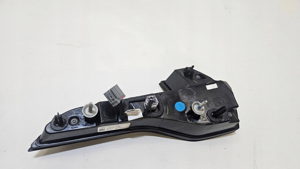 фото №7, Лампа задня задня права ford mustang mach-e mach e lj8b-13a602-a