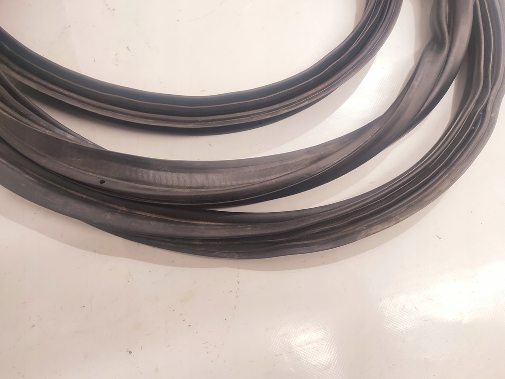 фото №9, Kia ceed ii прокладка кузовна багажника hb