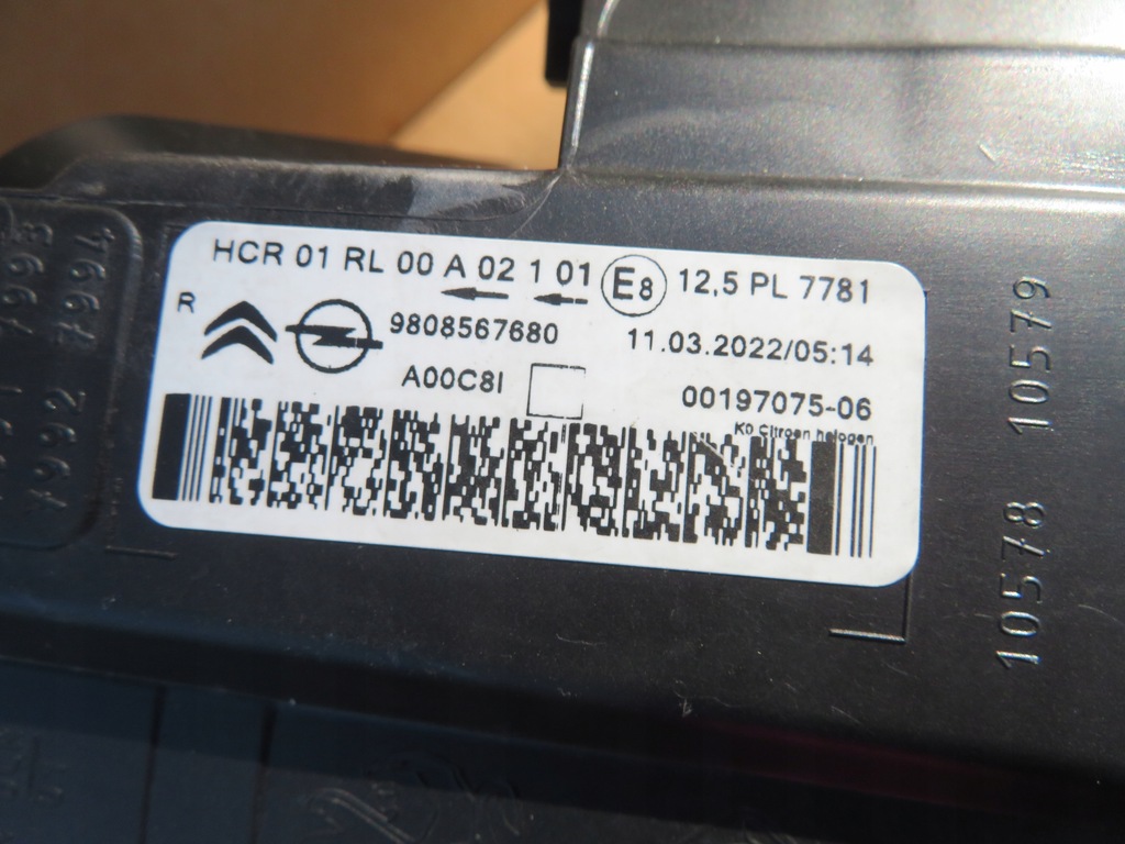 фото №11, Citroen jumpy iii vivaro c лампа правая 9808567680