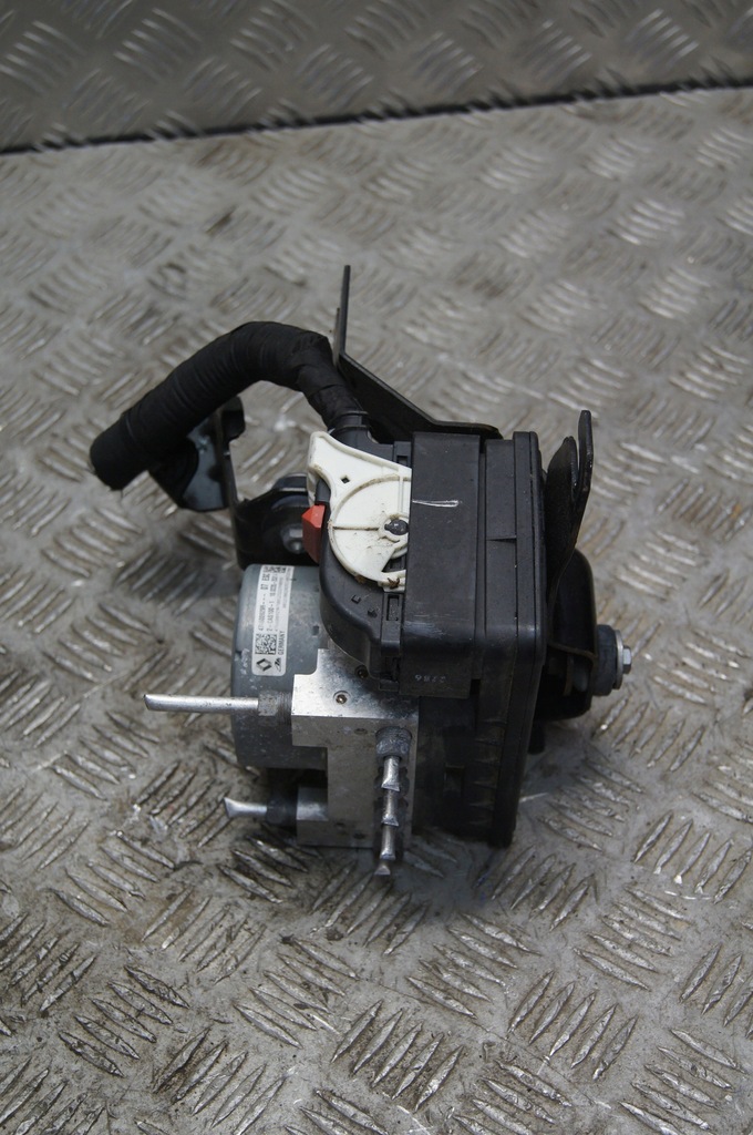 фото №1, Dacia sandero stepway iii 2023 1,0 tce насос abs 476600929r оригинал