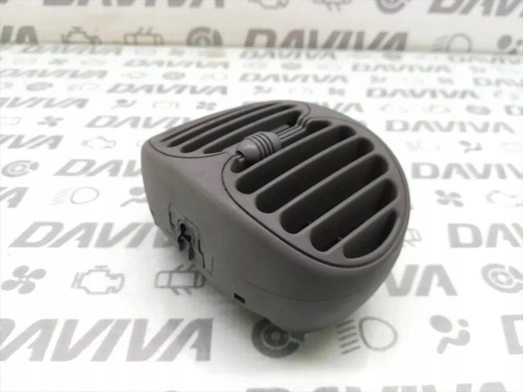 фото №7, Plymouth voyager / grand voyager бічна решітка обдув панелі приладової панелі