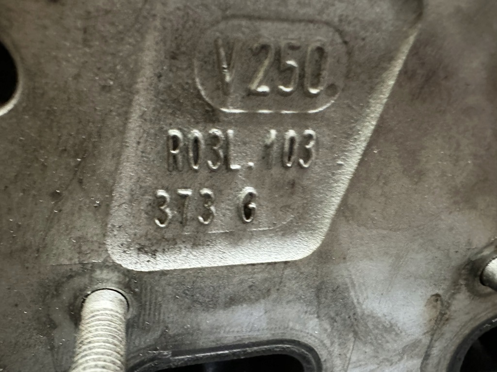 фото №14, Головка комплектная vw transporter t5 t6 2.0 tdi 03l103373g