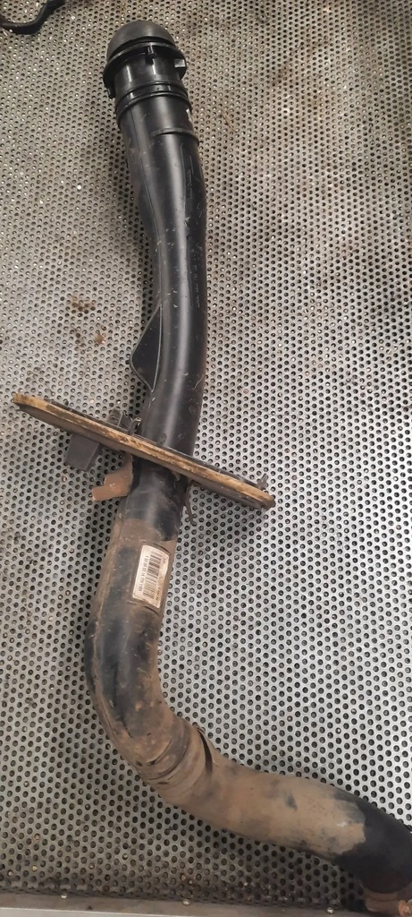 фото №1, Заливна горловина пального 8200733103 renault master