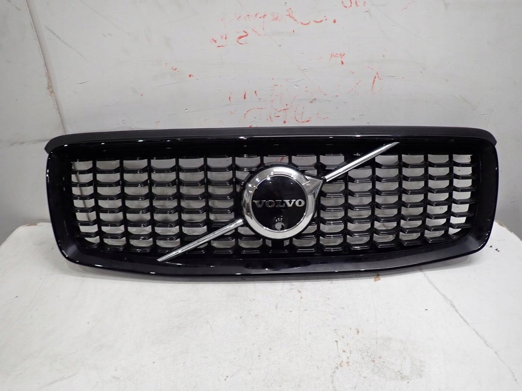 фото №1, Решётка радиатора volvo xc90 ii 2015- r-design 32365199