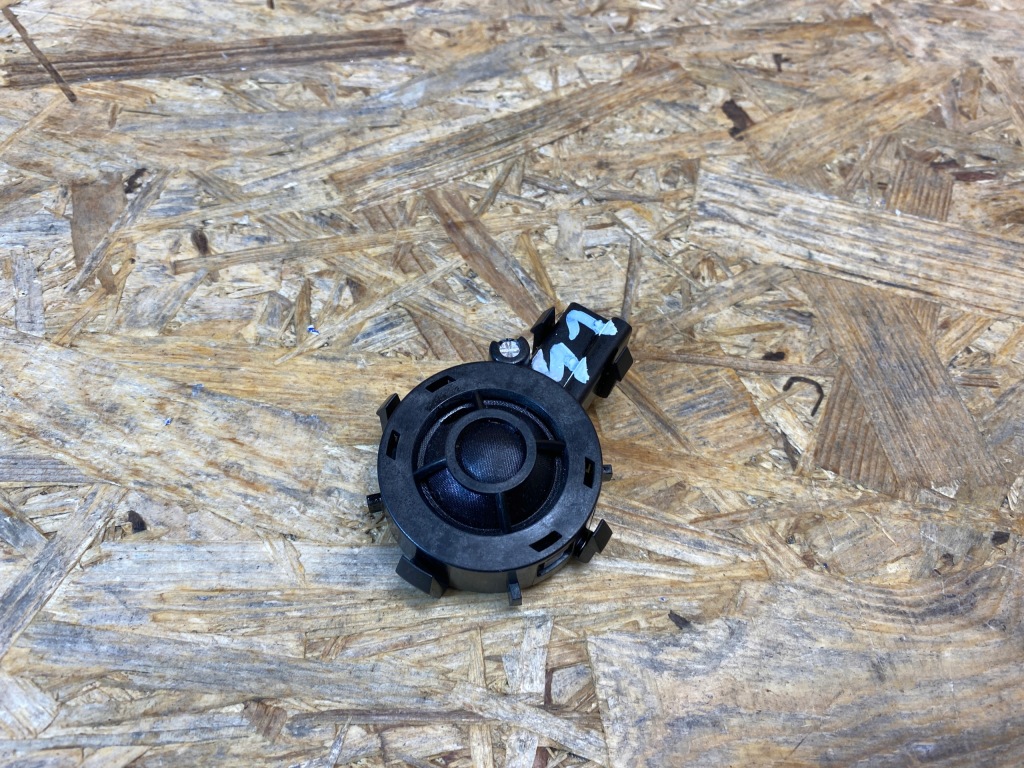 фото №1, Динамік динамік високочастотний volvo v40 ii 31384748 2012-