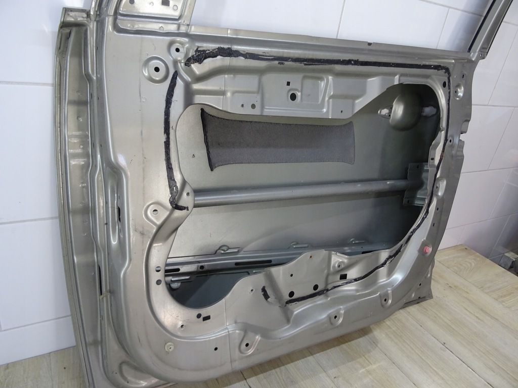 фото №11, Kia sportage iii 10-15 дверь правое передние 76004-3w011