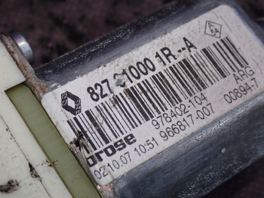 фото №5, Renault laguna iii kombi подъемник стекло задняя левый 827310001r 978402-104