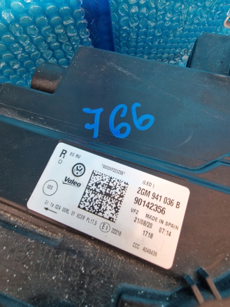 фото №6, Лампа передня права volkswagen t-cross