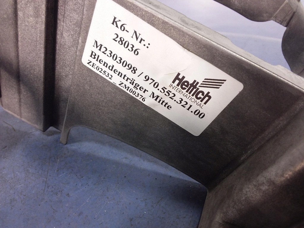 фото №6, Porsche panamera i 970 кронштейн каркас панели