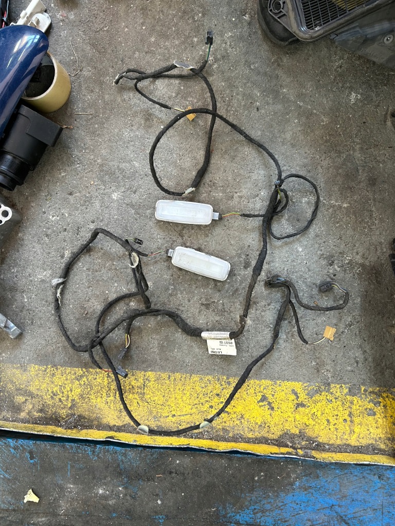 фото №1, Жгут потолочный audi a8 d4 фонари 4h0971100a