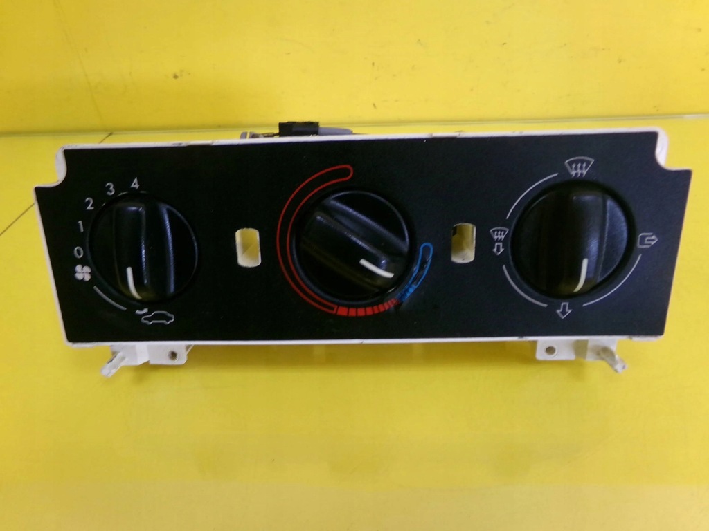 фото №7, Панель керування обдув peugeot 306 cabrio 601968 x nr582