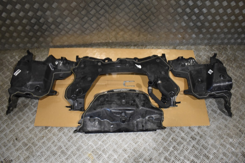 фото №1, Idealne защита защита стены перегородки mercedes w167 1