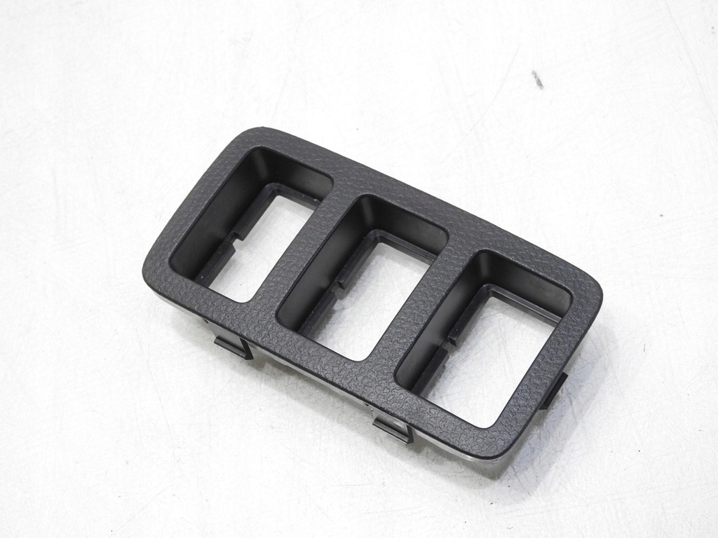 фото №2, Рамка защита кнопок suzuki swift iv