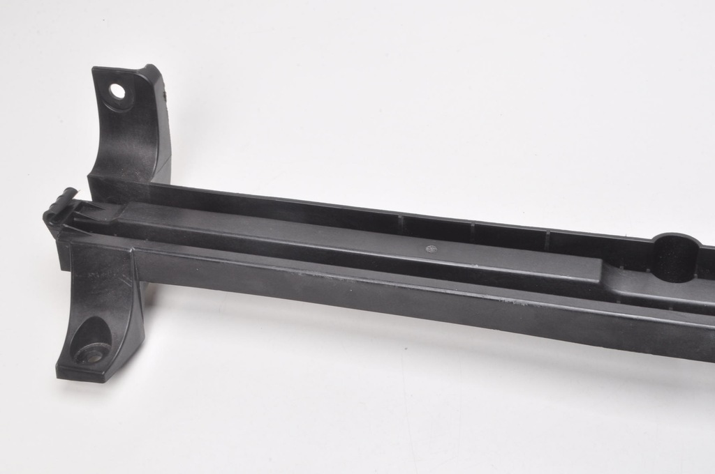 фото №8, Volvo xc60 i lift напрямна напрямна багажника 31271584 права