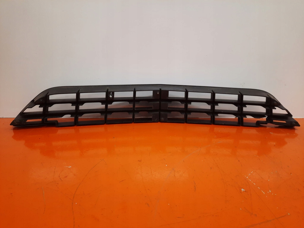 фото №8, Mercedes r-klasa w251 05-14 решітка бампера перед a2518850553