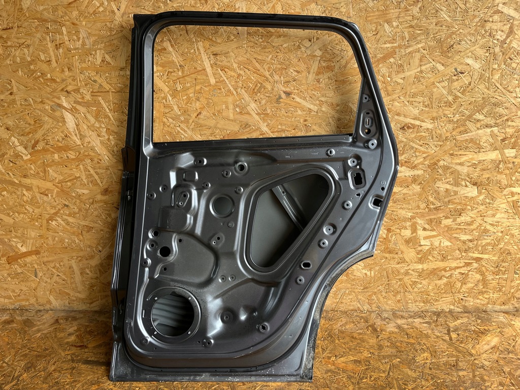 фото №16, Skoda karok karoq дверь задние задняя правое