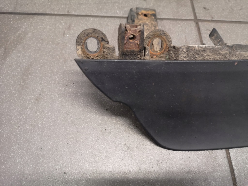 Захист  порога  лівий задній vw golf v 1k0854855a Доставка