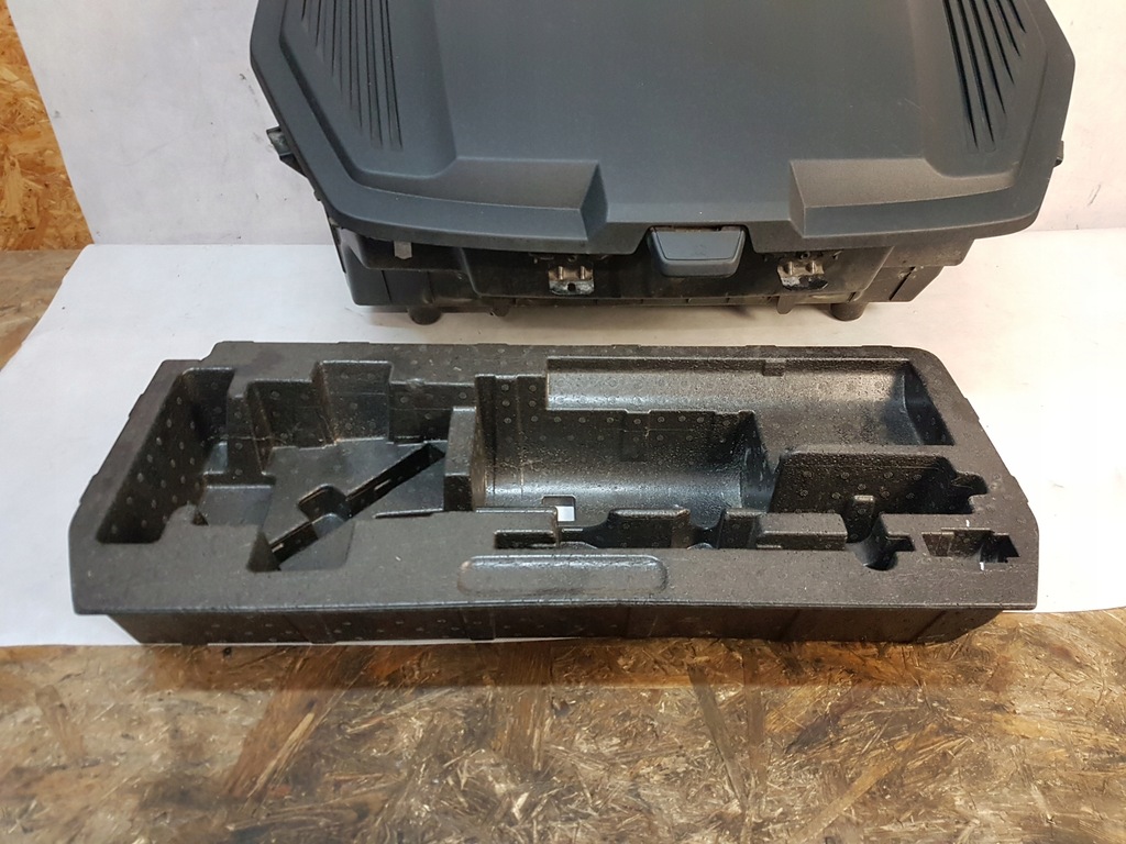 фото №7, Audi e-tron 55 q8 коробка передач вкладиш багажника полиця обшивка набір 4ke863362b