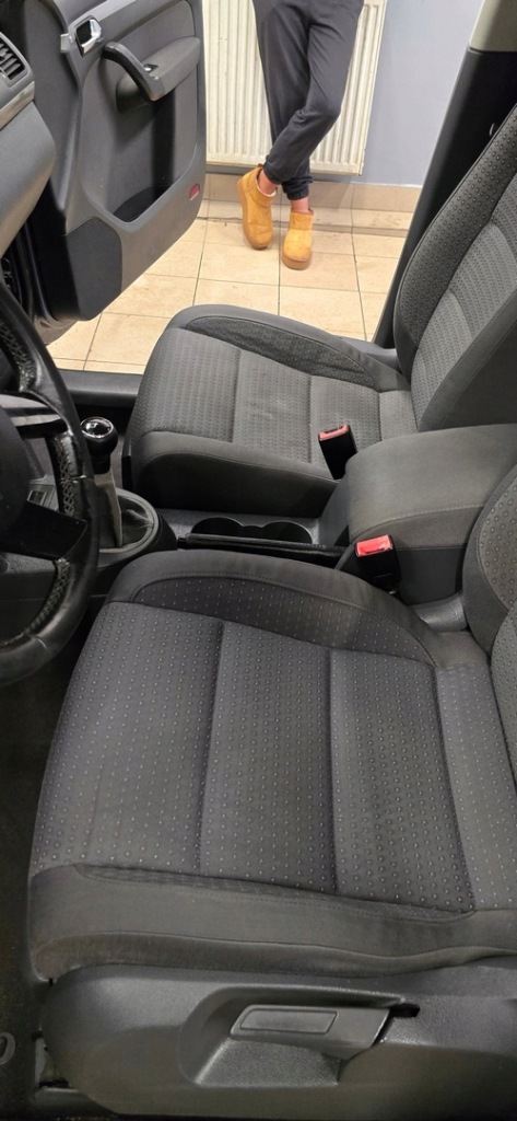 фото №12, Сиденья заднее сиденье комплект перед задняя vw touran 2003-2010