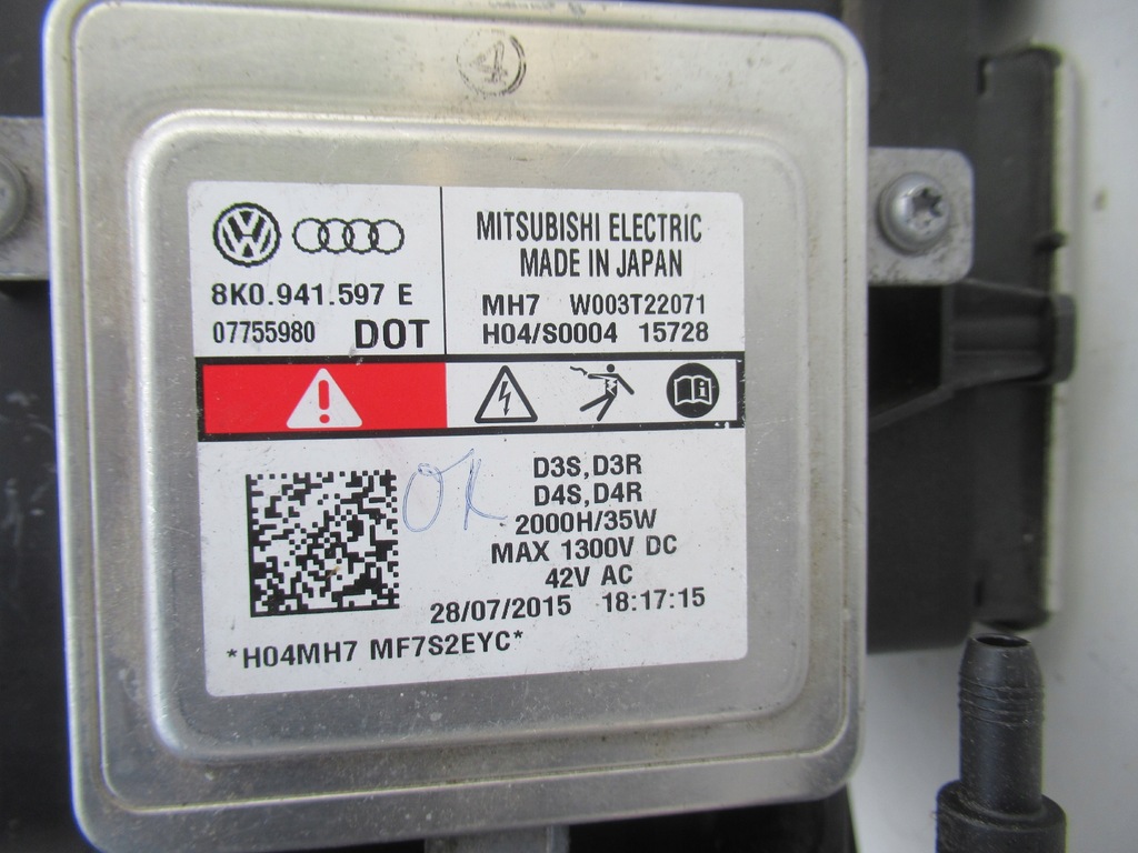 фото №14, Audi a5 8t b8 11- лампа права некерована bi ксенон bi-xenon kompl 8t0941006c