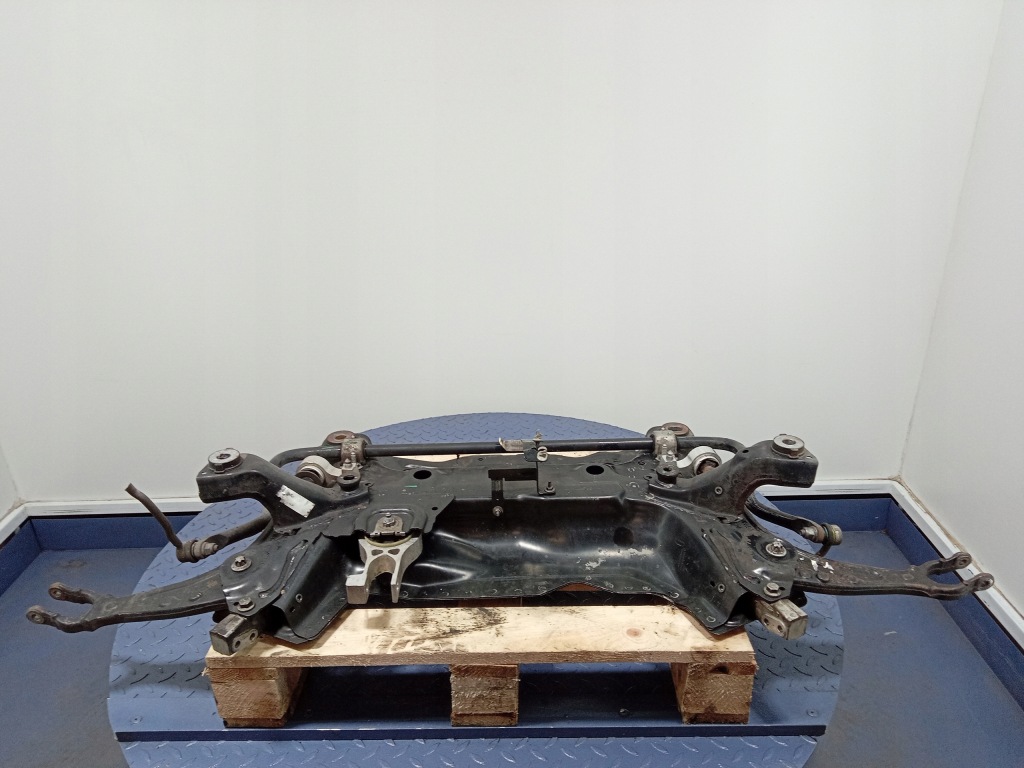 фото №1, Peugeot 508 i 2.0 hdi підрамник двигуна підрамник поперечина