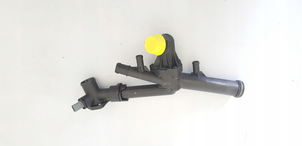 фото №1, Vw audi корпус термостата шланг 03h121026g