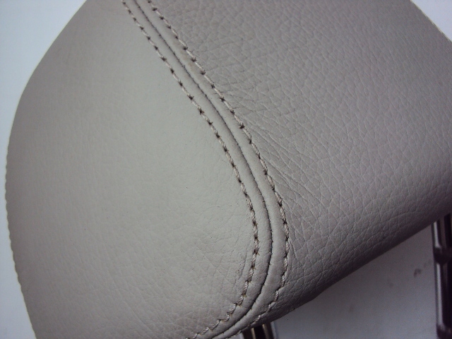 фото №3, Підголівники задня mercedes c-klasa w204