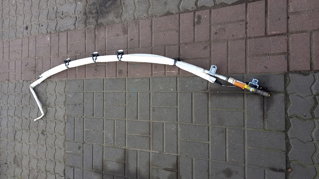 фото №1, Шторка безопасности подушка безопасности правая volvo s40 ii 31291324