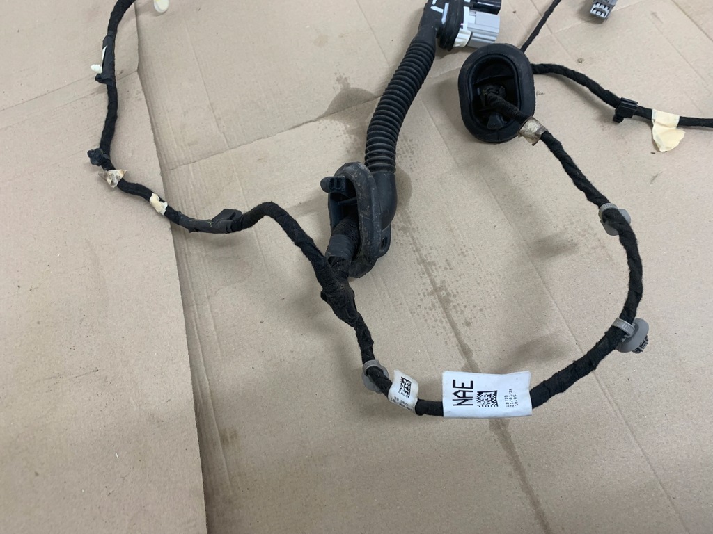 фото №8, Ford mustang mach-e rwd 75.7kwh жгут электропроводка дверь левый задняя оригинал