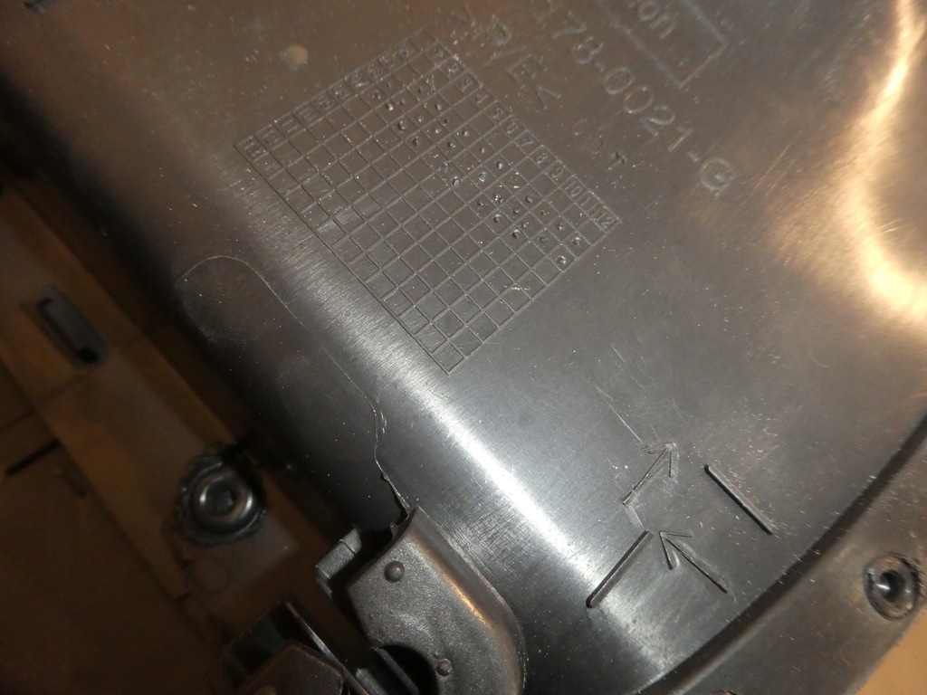 фото №9, Обшивка оббивка двері лівий renault clio iii 3 двері