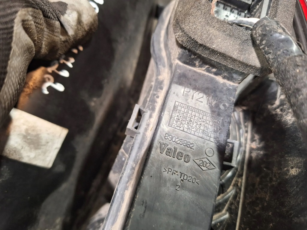 фото №5, Лампа задня ліва 8200394722 renault espace iv lift 06-