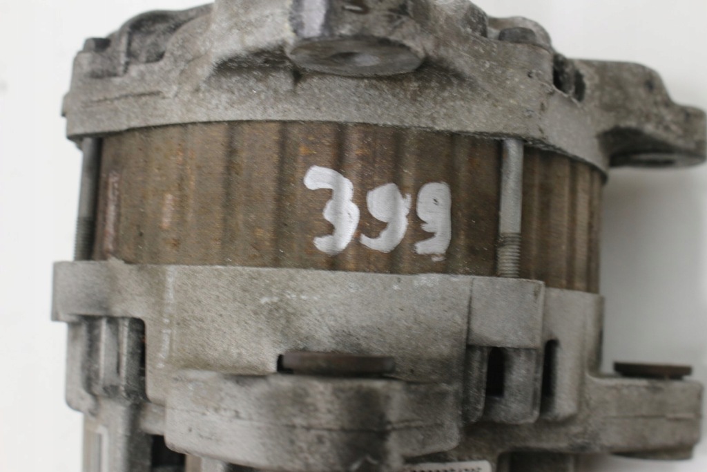 Генератор 8200654785 renault 2.0 dci Доставка