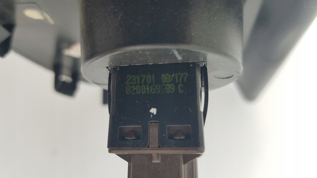 фото №6, Заглушка панели, подушка безопасности правая renault clio iii eu