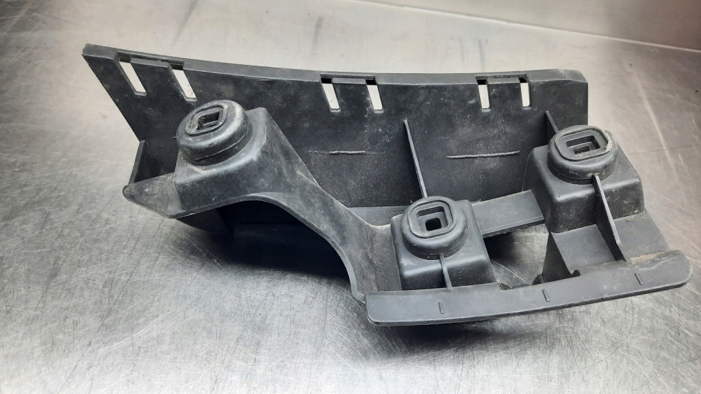 фото №6, Направляющая бампера задняя задний правый 08693389 volvo s60 lift 04-09r