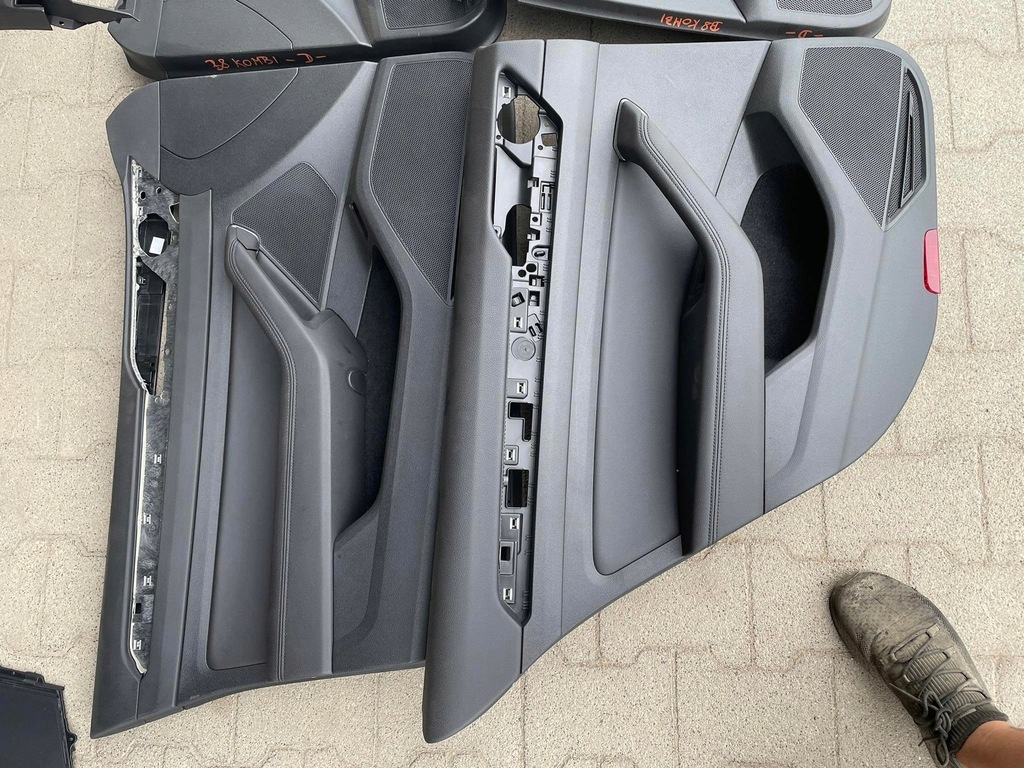 фото №16, Vw passat b8 kombi сиденья кожа массаж подогрев