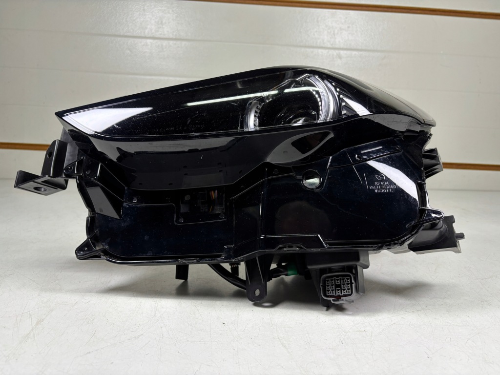 Фара левая передняя mazda cx30 cx-30 full led dgj1-51040 с Разборки