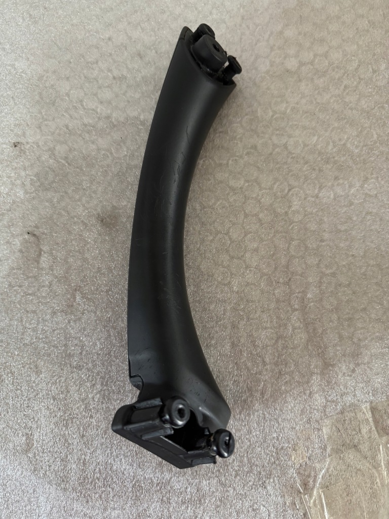 фото №1, Кронштейн ручка дверь левая bmw 3 e90 e90n e91 e91n e92 6971287