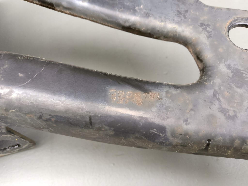 фото №6, Volvo xc60 i 2008- зона деформации балка кронштейн левый перед =