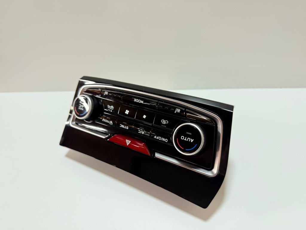 фото №1, Subaru forester v 19-24 панель управление кондиционера воздуховод 72311sj830