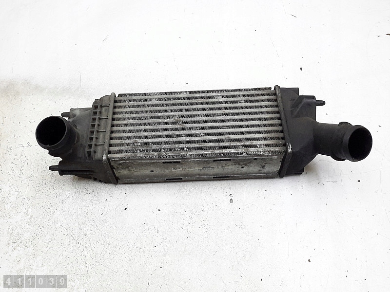 фото №1, 2009 citroen c5 радиатор 2000hdi 9657073480