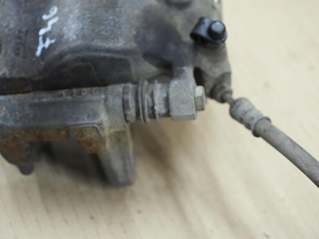 фото №10, Bmw 2 f46 gran tourer суппорт тормозной левый перед