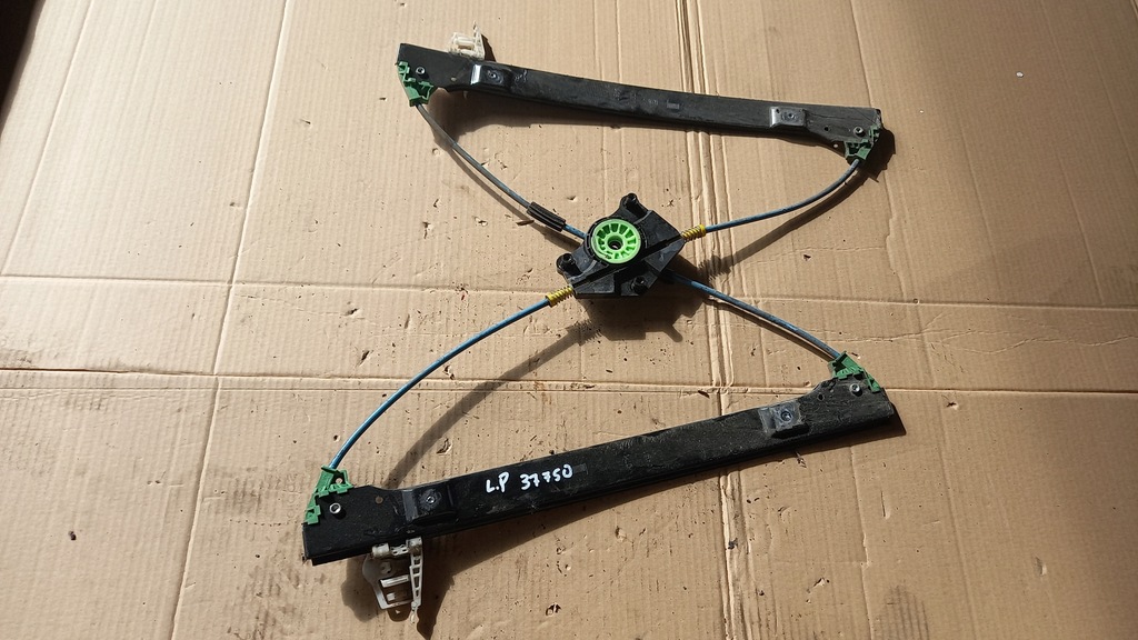 фото №1, Підйомник скло лівий перед fiat stilo