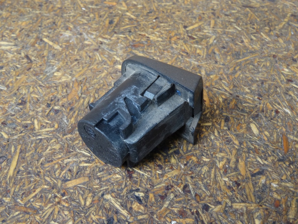 фото №13, Audi tt 8j r32 заглушка ручка ліва кольори lz9y ls9r ly9b 8j0839167