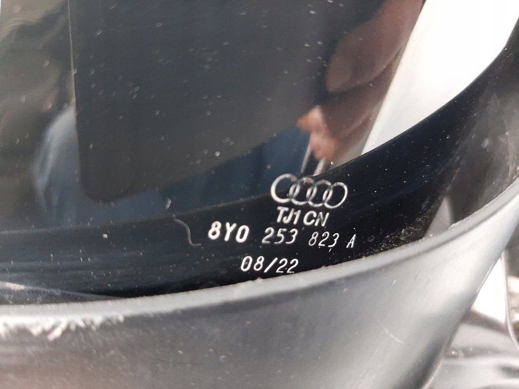 фото №5, Audi rs3 8y0253823/4a наконечники вихлоп + дифузор