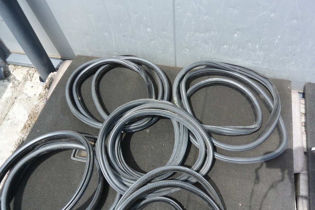 фото №12, Прокладка двері багажника bmw x5 f15