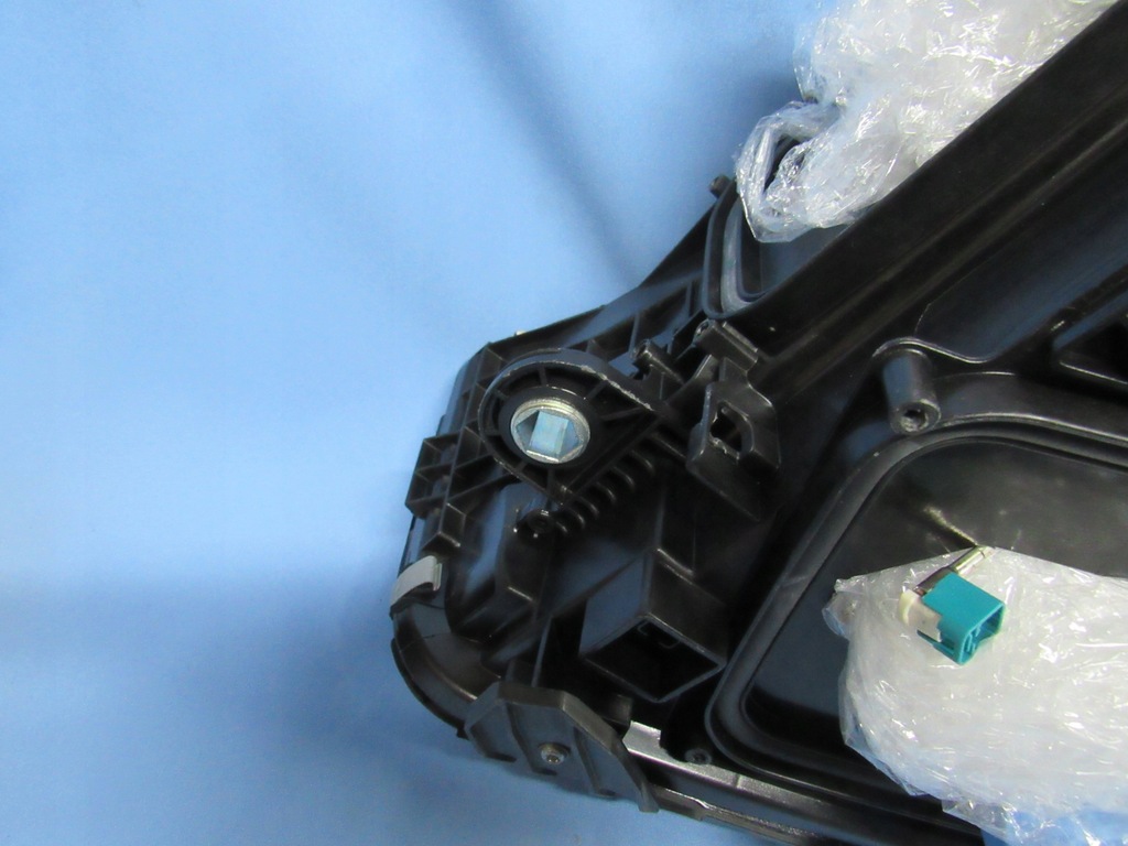 фото №14, Права ліва mercedes w206 full led digital ні клеєна ідеальний стан europa