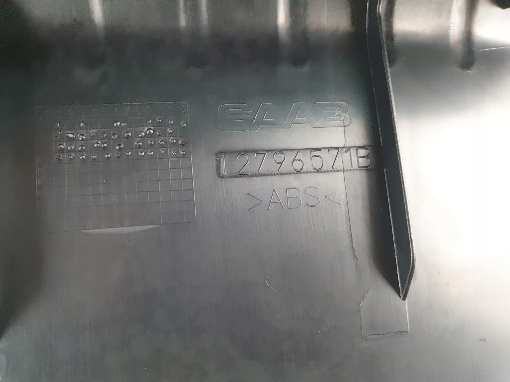 Cadillac bls sedan захист поперечина заднього багажника Недорого